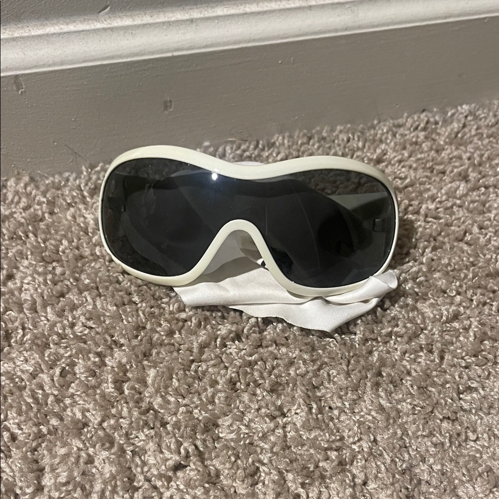 Dolce & Gabbana White and Black Sunglasses